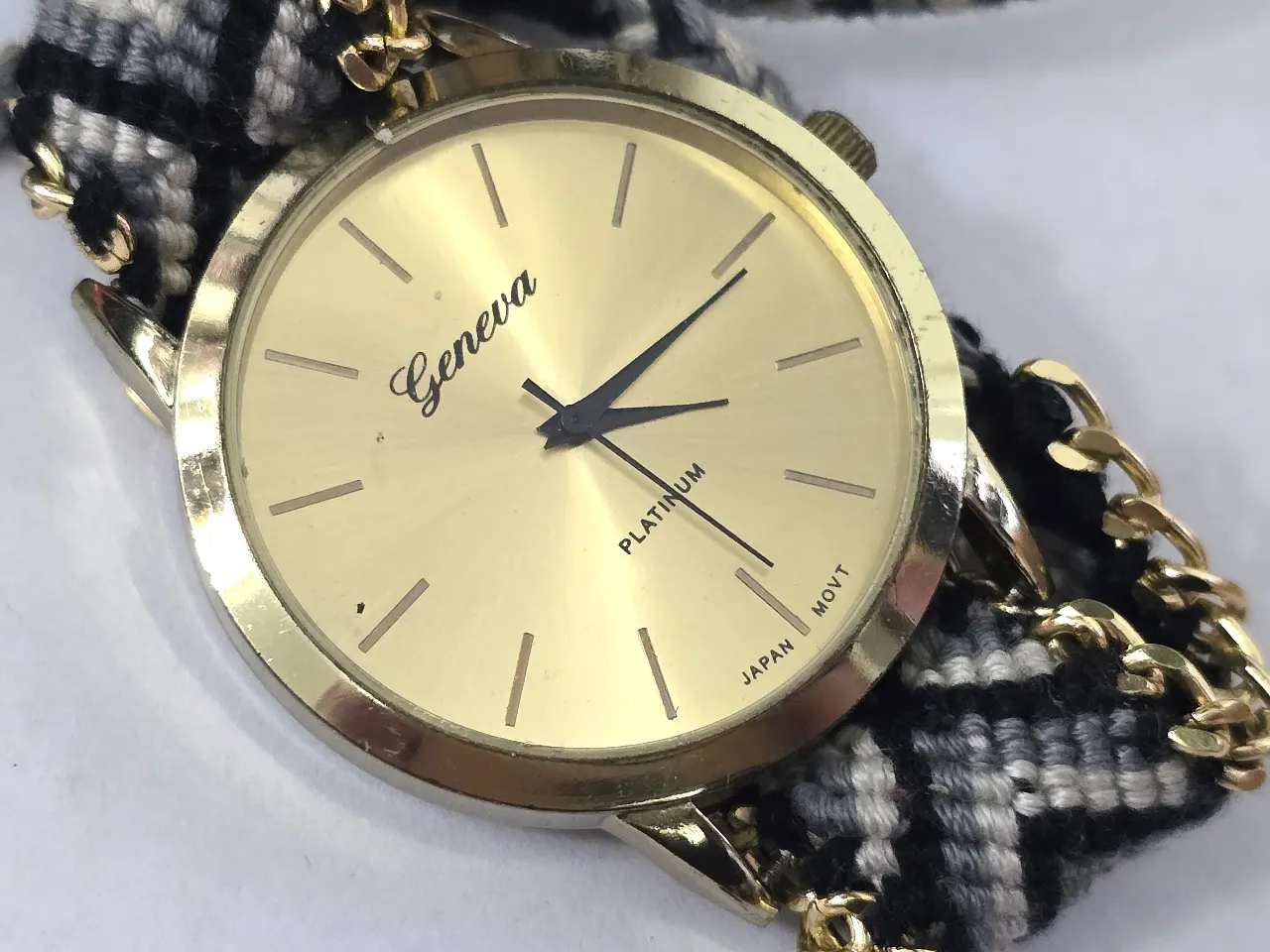 שעון יד לנשים שעון חדש לא עבד חוסר בסוללה רצועה מבד......