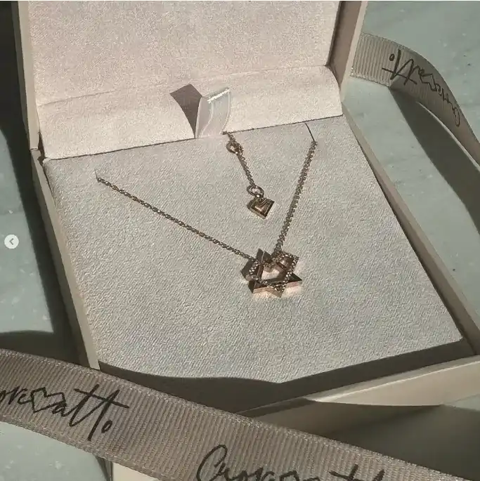 תכשיטי קולקציה-זהב ויהלומים