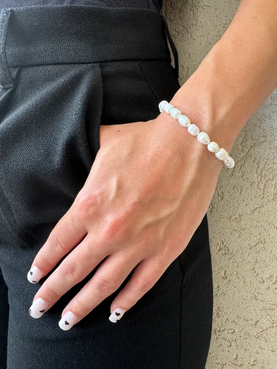 צמיד פנינים