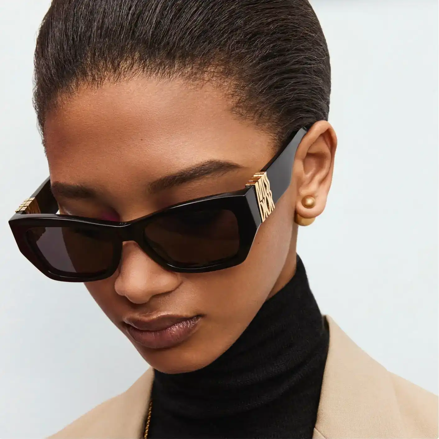  משקפי שמש ממותגים בהתאמה אישית לכל סגנון | אופטיקה עמי