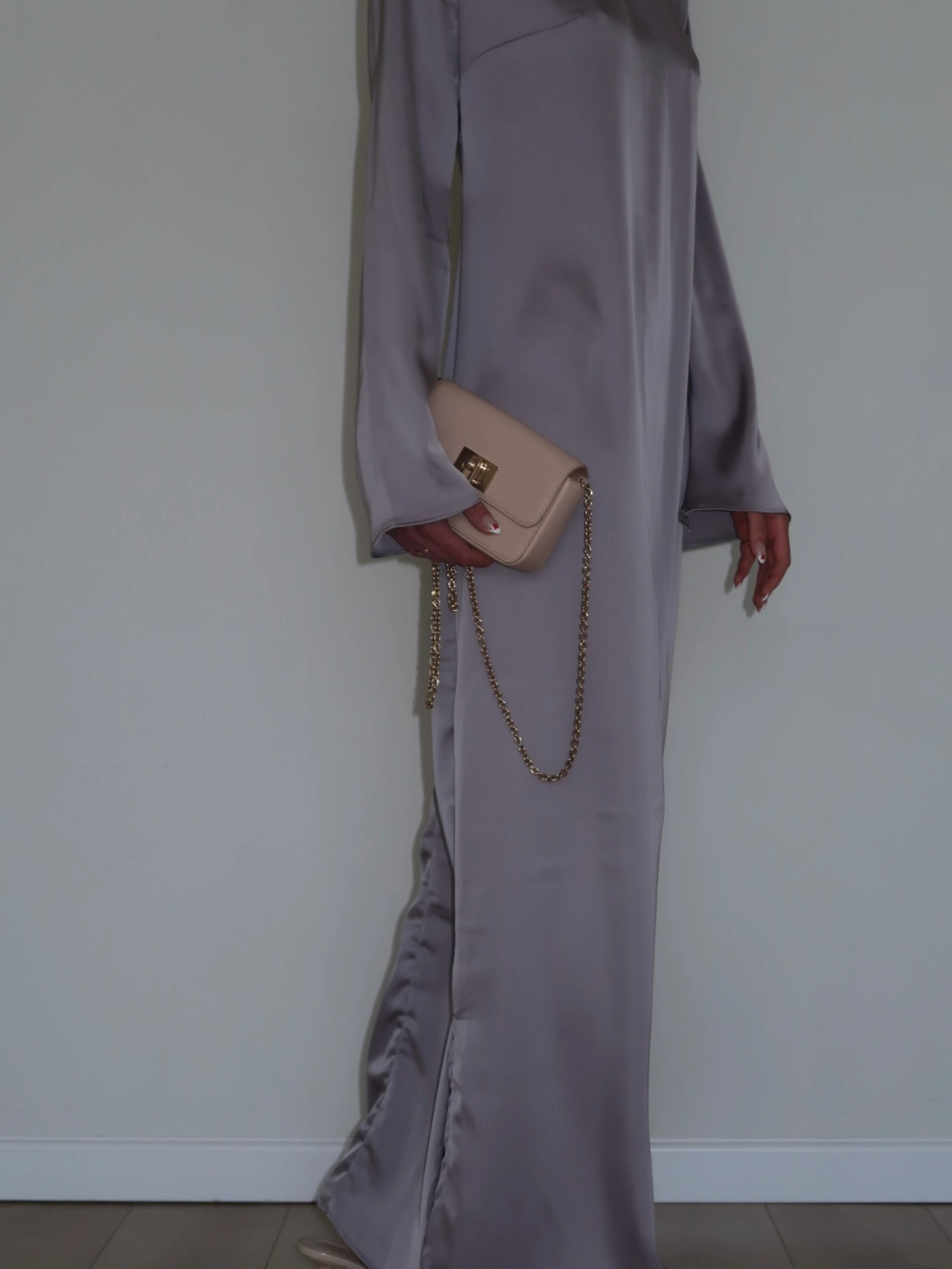 שמלת מילאן סגולה