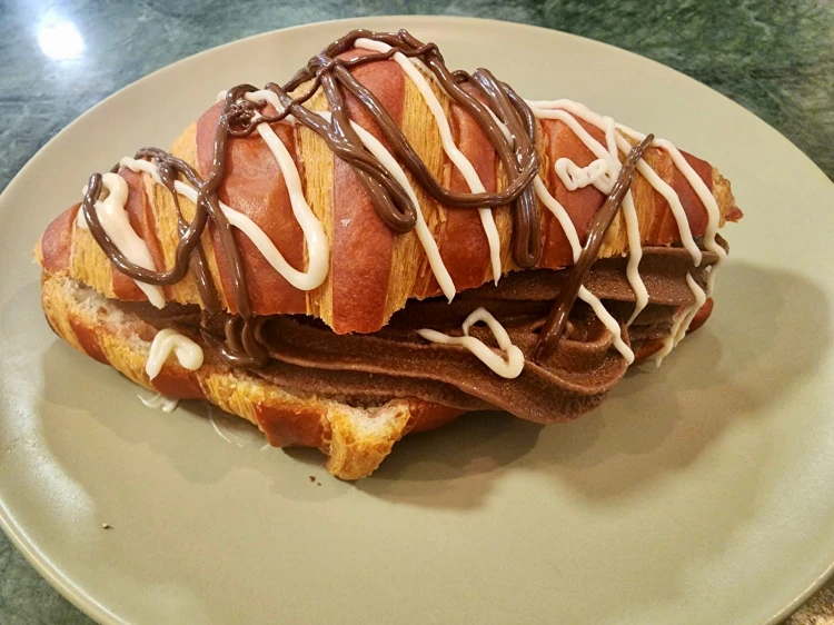 קרואסון שחיתות