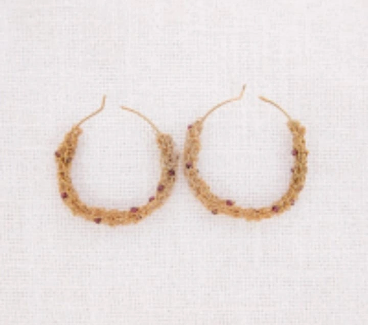 עגילי חישוק גולדפילד