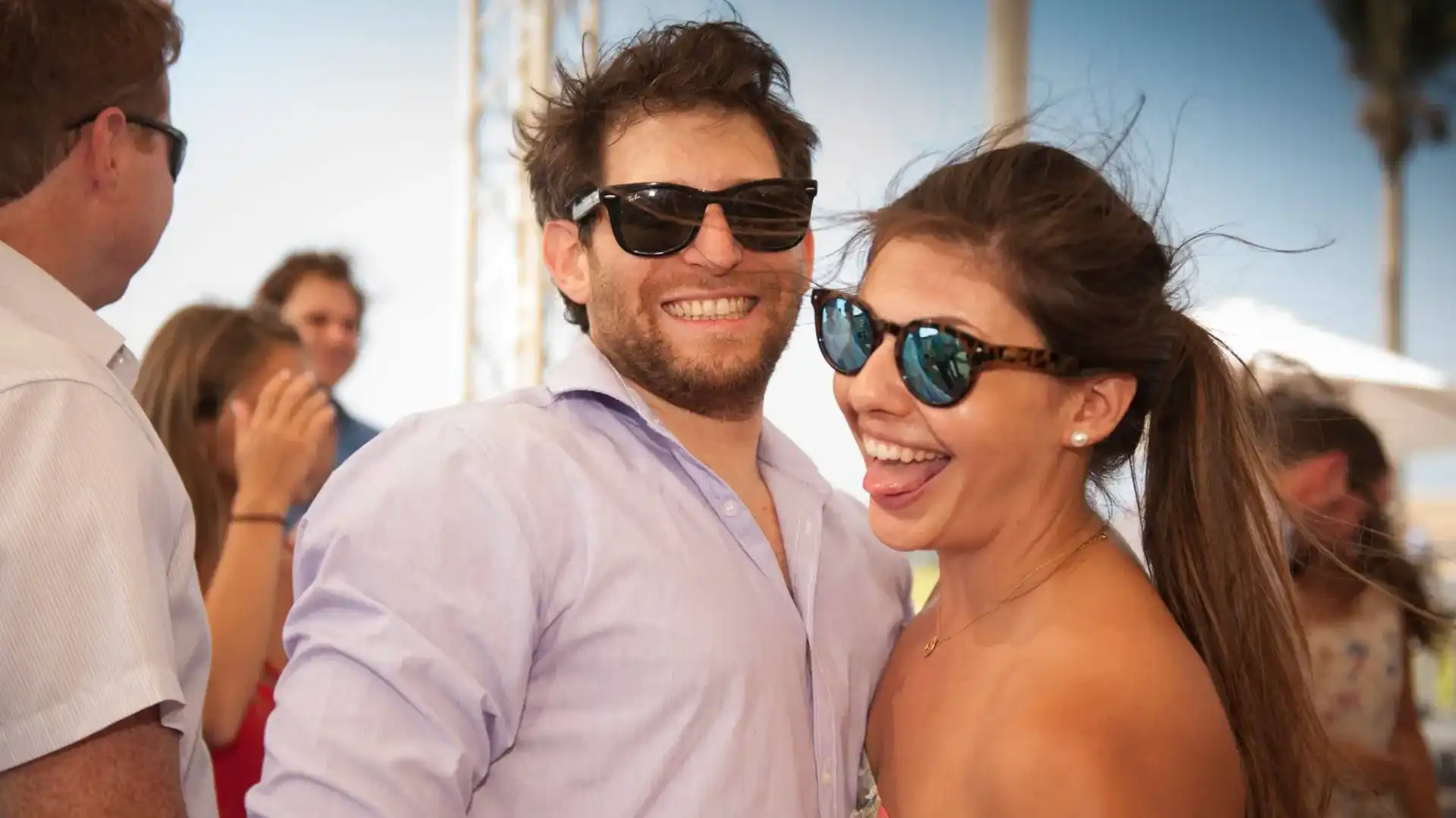 מגנטים לאירועים עם הדפסה מיידית ואיכות גבוהה | רמי זוניס