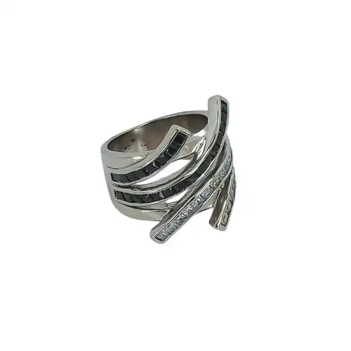 טבעת כסף פרינסס - טבעת מכסף זירקון שחור