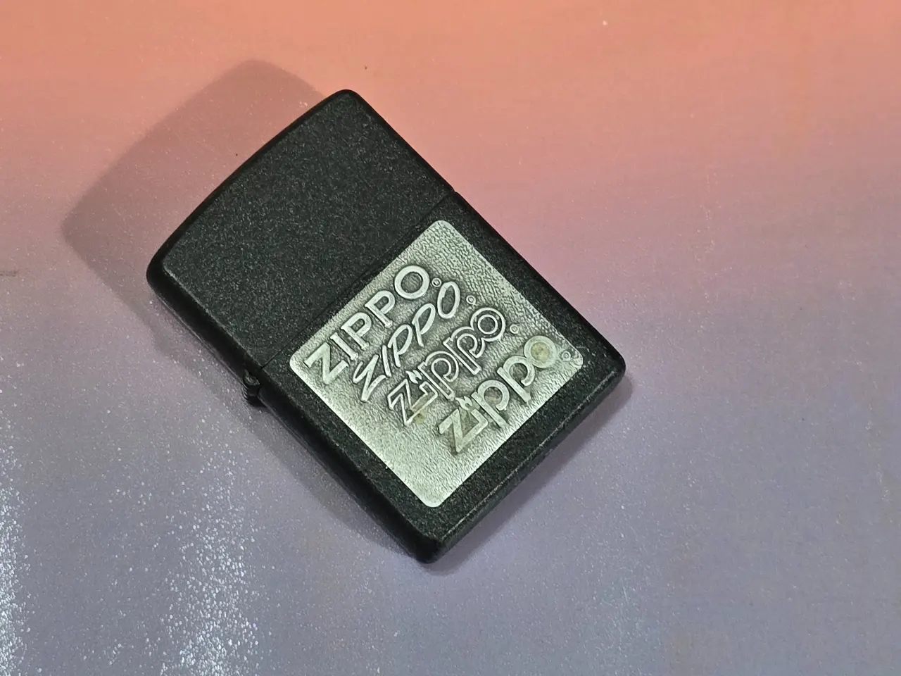 מצת / מצית תוצרת זיפו / ZIPPO מקורי חתום   מצב משומש ........