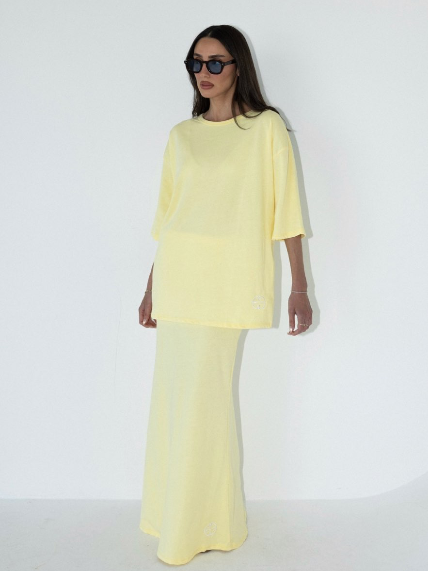 חליפת לינוי צהוב