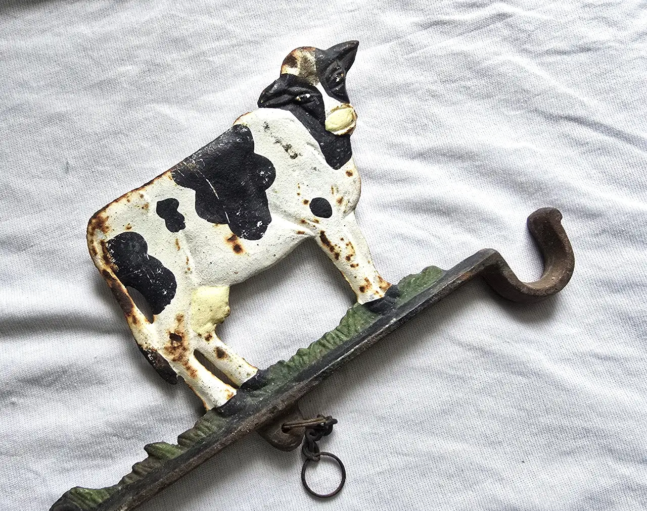 זרוע יציקת ברזל עתיקה לתלית שלט כתוב בית מידות: 29X15 ס"מ