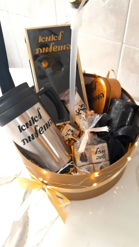 בלון פורח שחור זהב