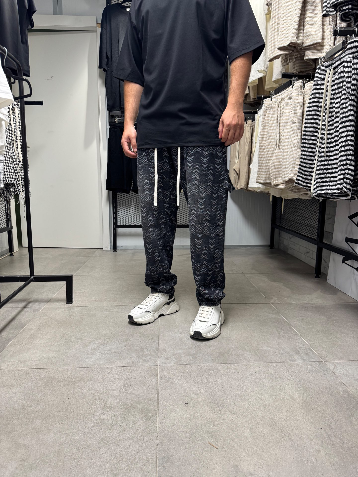 ג׳ינס שחור דגם major