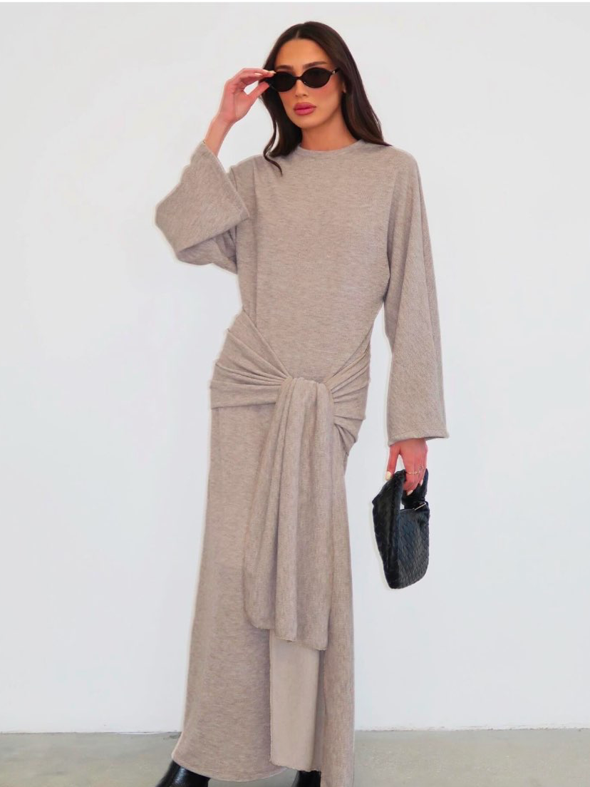 שמלת סהר אבן