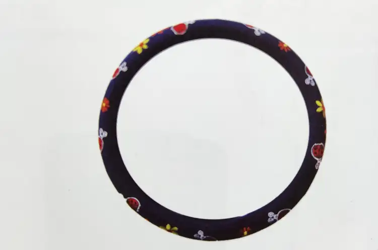 כיסוי הגה פרחים