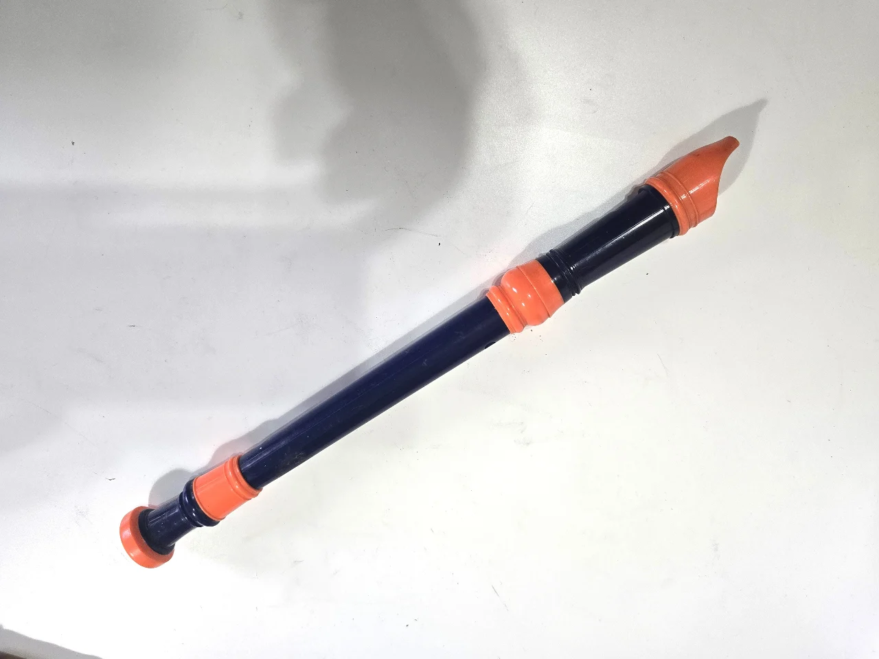 חלילית מקצועית צבעונית תוצרת לא ידועה כחול וכתום