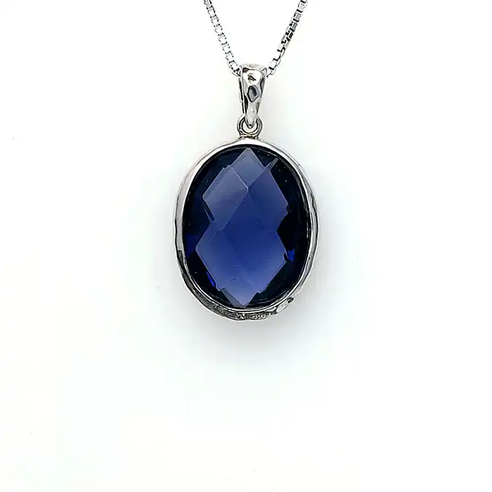 תליון כסף 925 משובץ באבן כולל שרשרת