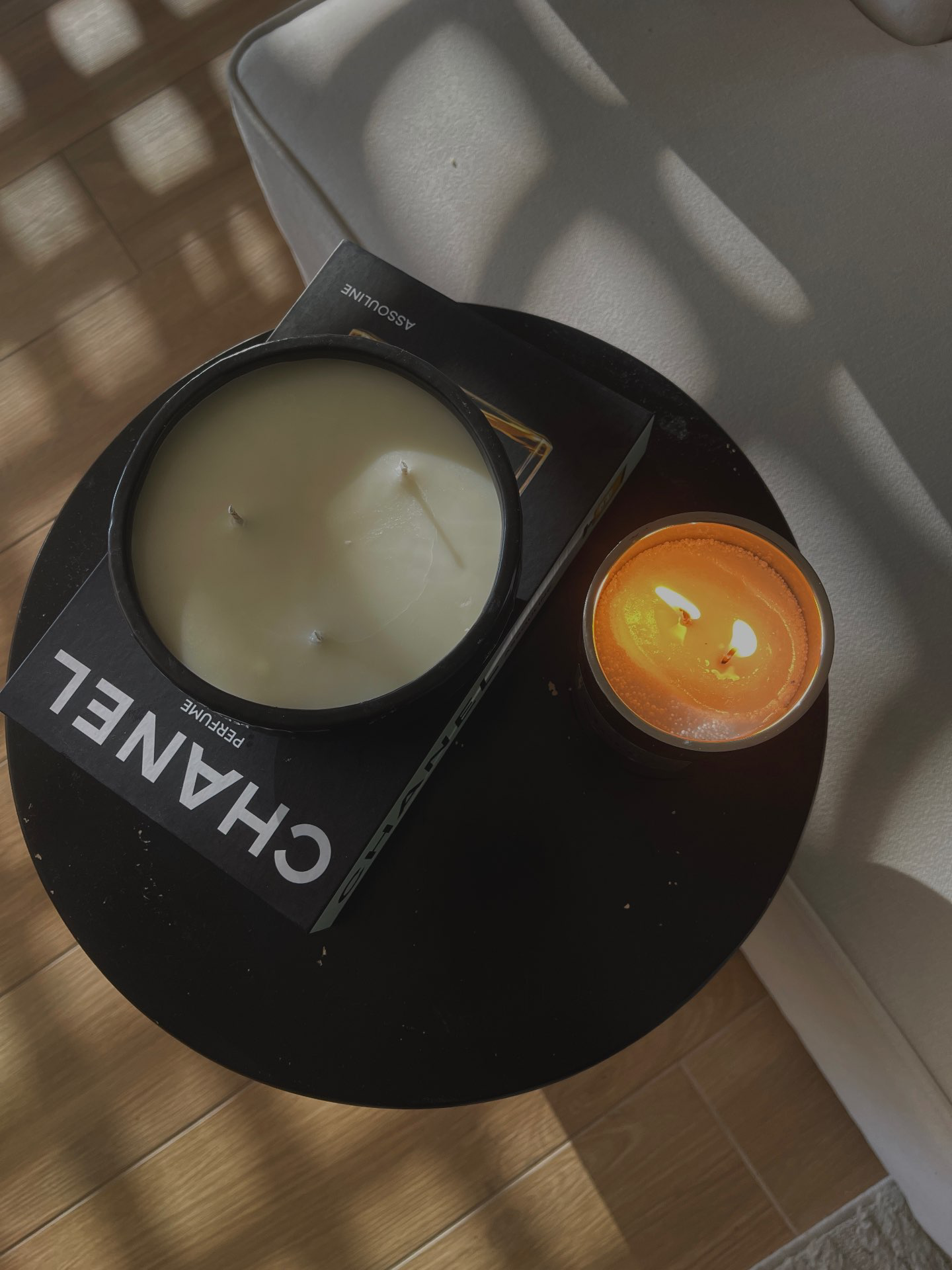 נר ריחני שחור 