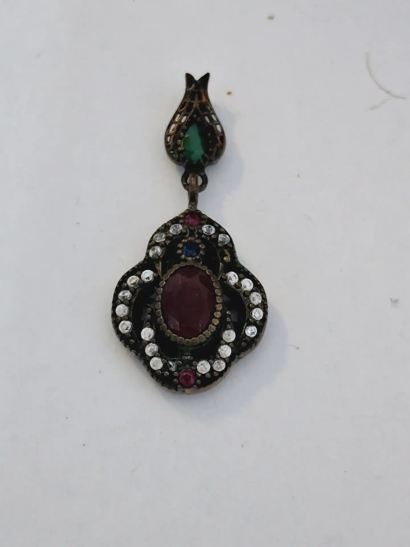 תליון כסף 925 מושחר משובץבאבני חן ממקסיקה