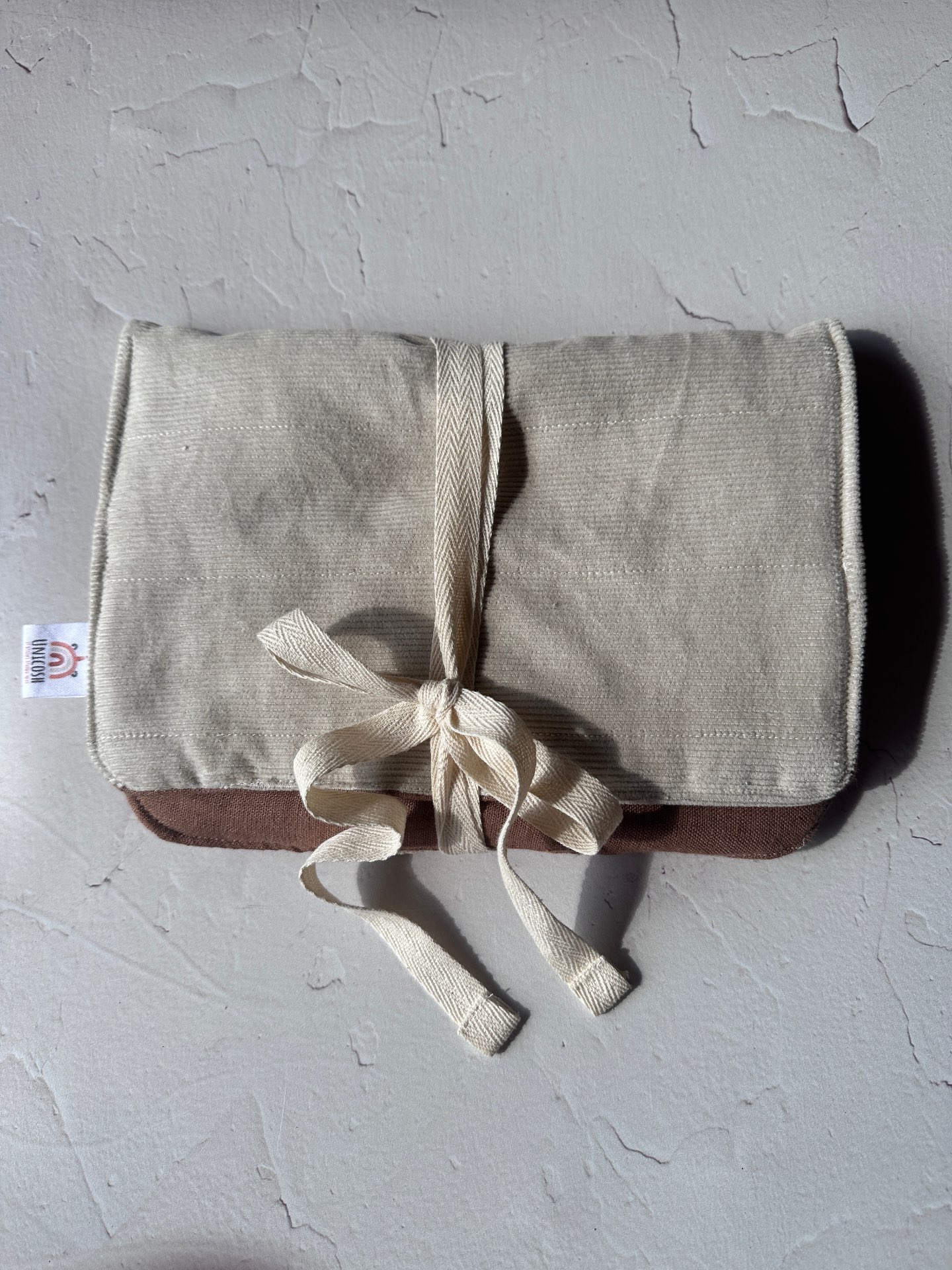 תיק החתלה - קורדרוי דק בשילוב פשתן חום