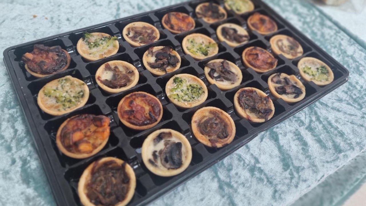 מיני קישים בטעמים שונים