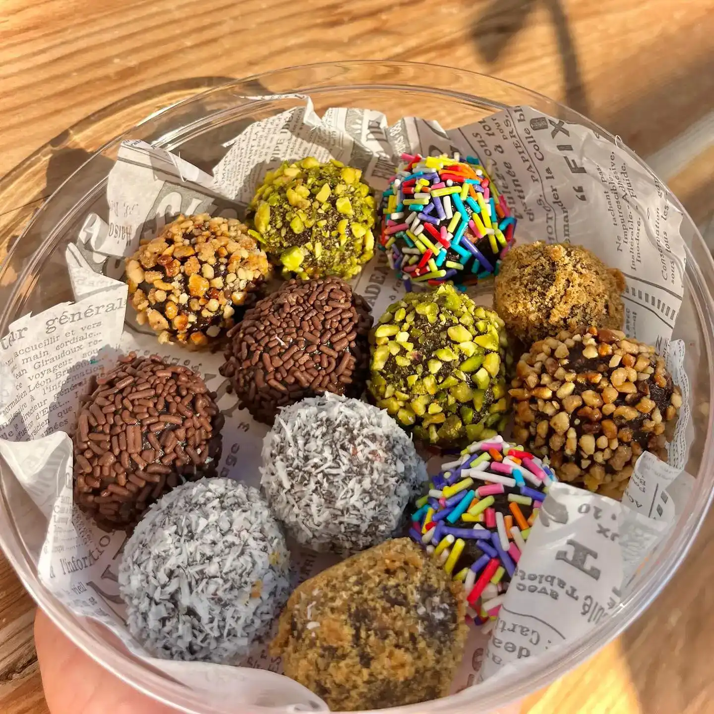 12 כדורי שוקולד