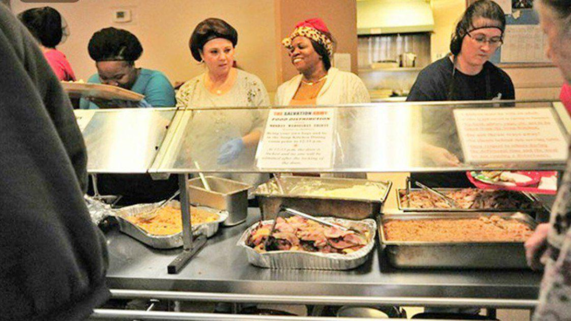 Christmas Meal Service