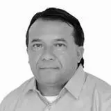 Foto de Alcides Oliveira