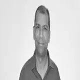 Foto de Professor Luciano Machado