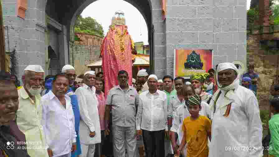 करमाळा शहर व तालुक्यात मोहरम सण उत्साहात साजरा करमाळा शहरातील मानाची नाल साहब सवारी ची मिरवणूक शांततेत संपन्न