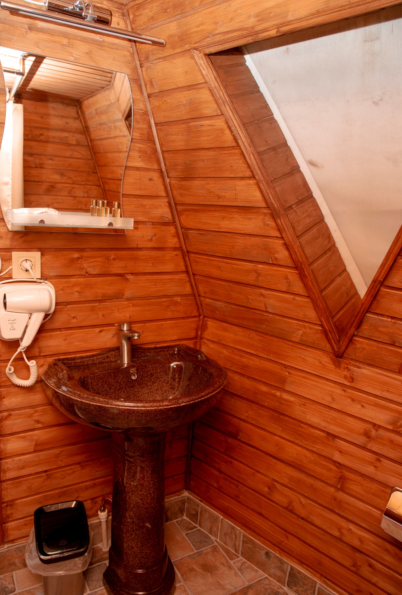 Photo of Amazing Glamping Dome in Sarpi