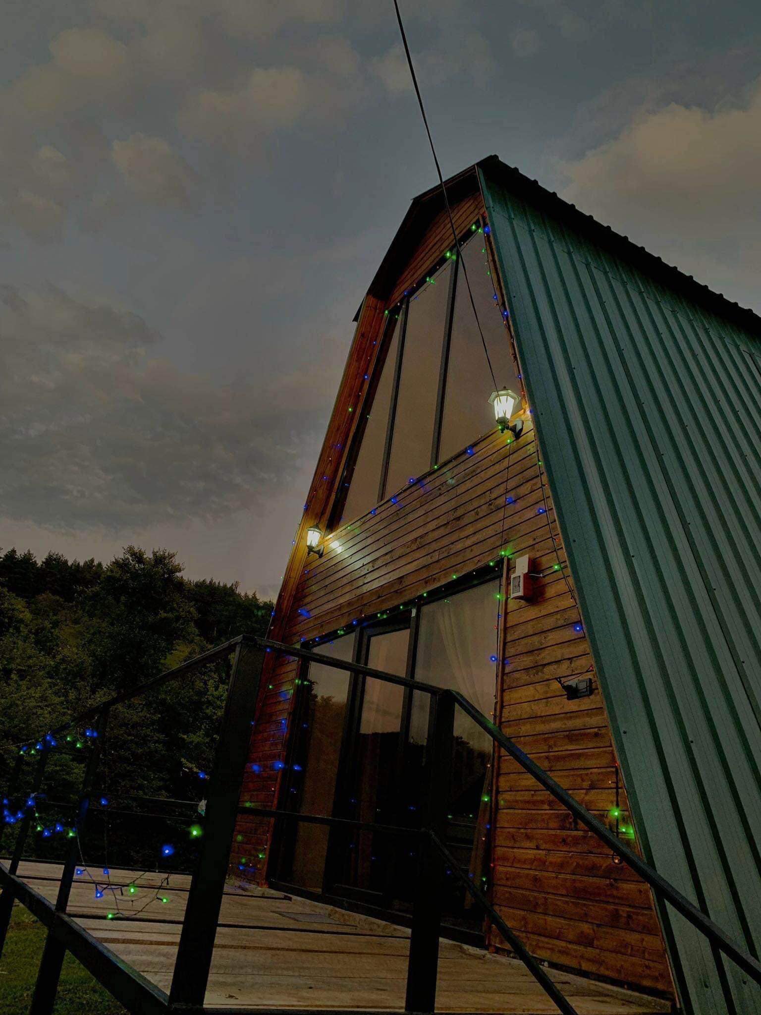 Photo of Hut in the Forest - Qokhi Tkeshi