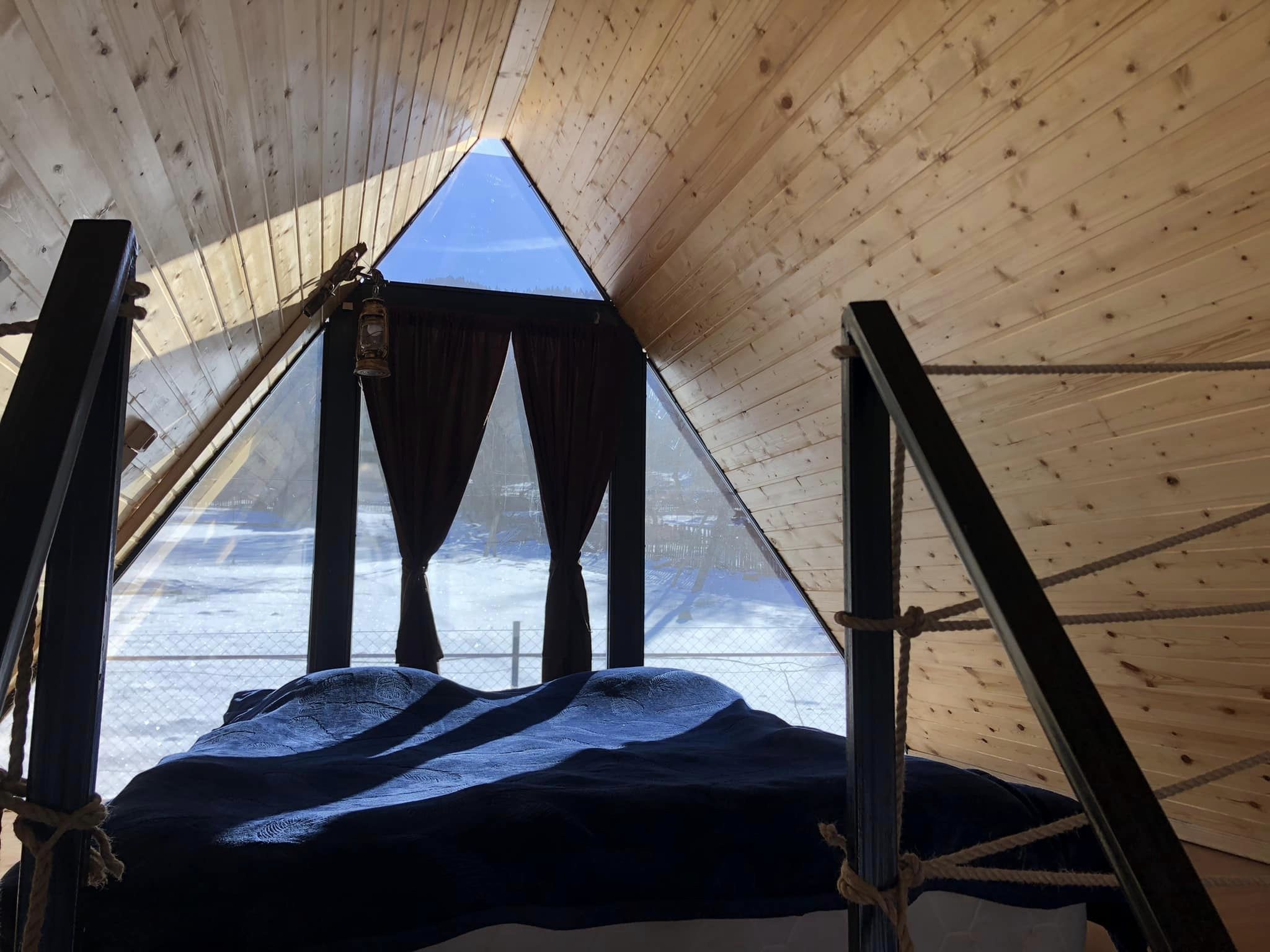 Photo of Hut in the Forest - Qokhi Tkeshi