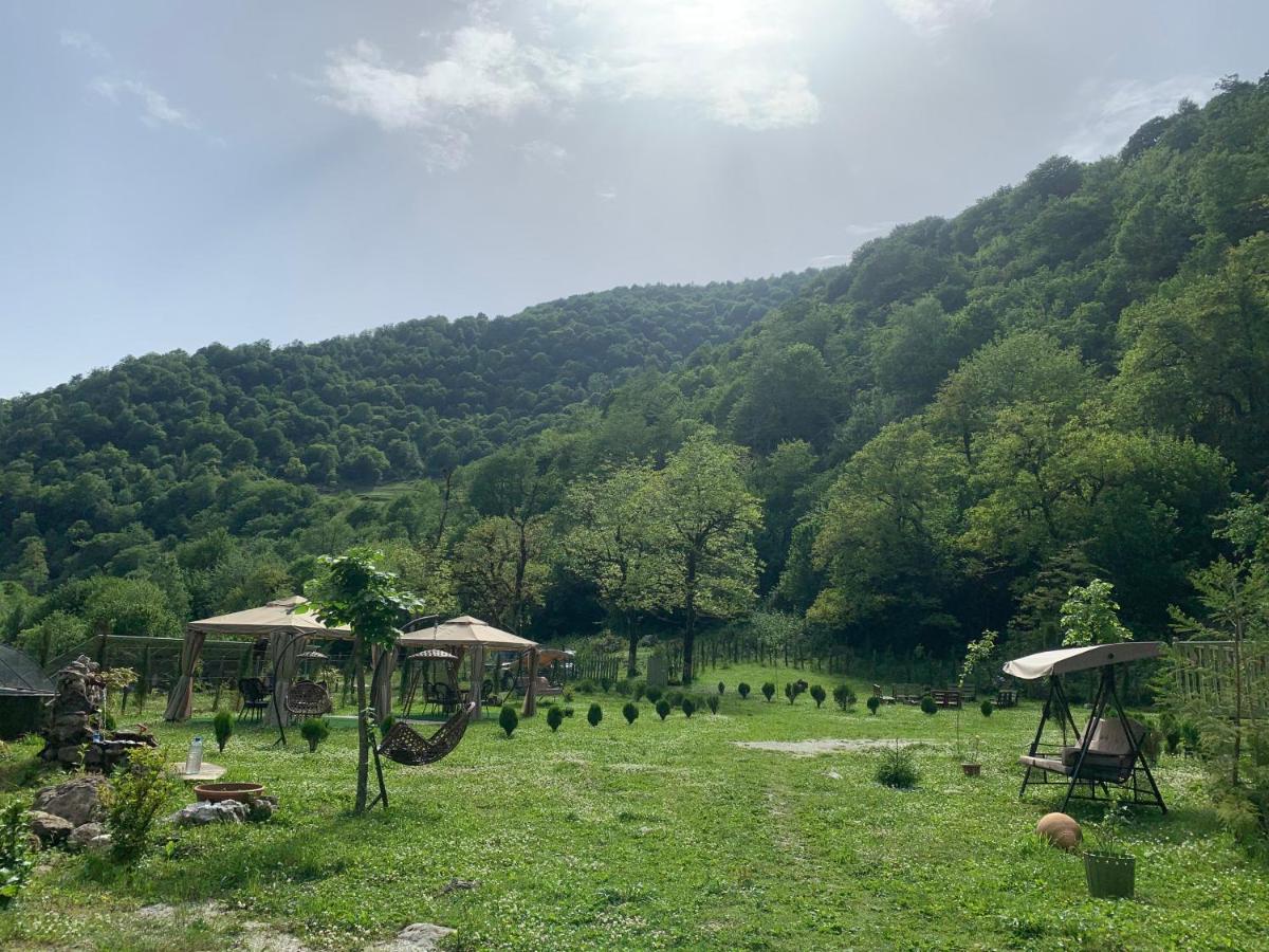 Photo of Nahei Cottage surrounded by mountains and canyon