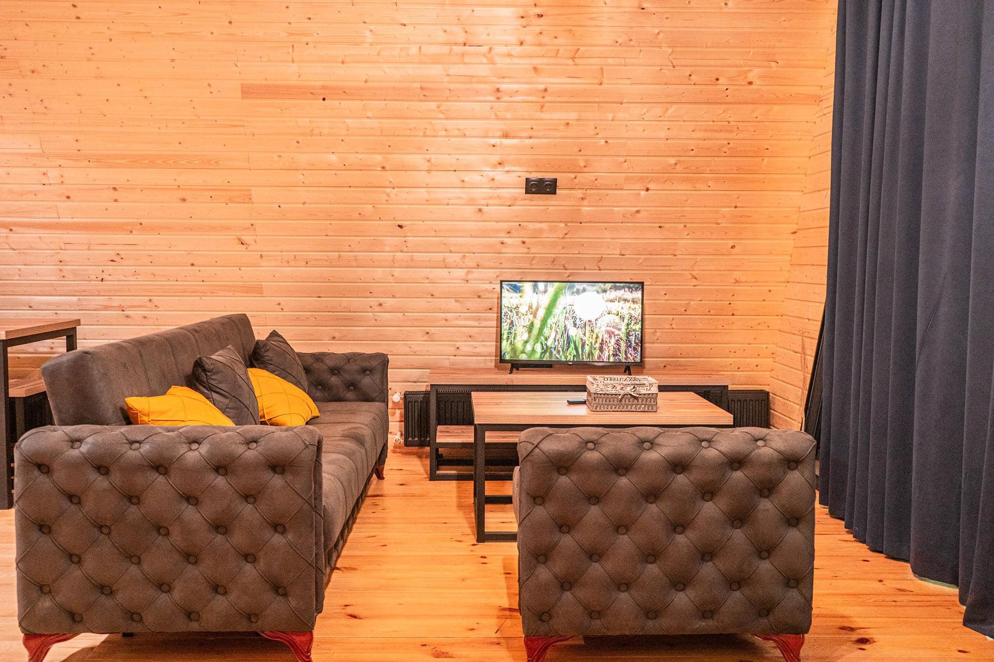 Photo of Park Hotel Surami Chalet