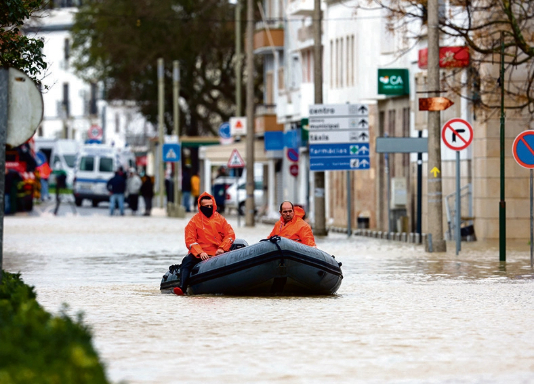 Bombeiro de Campo Maior morre em heroica missão de socorro durante cheias