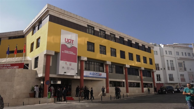 Governo Estende Negociações com UGT, Mas Greve Geral de 11 de Dezembro Mantém-se Inabalável