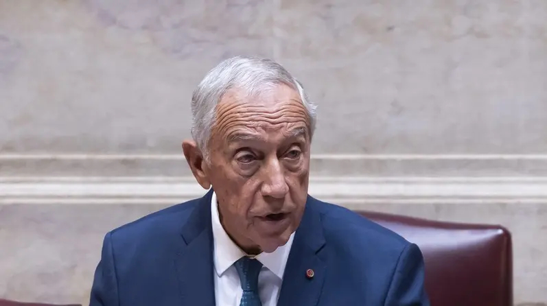 Marcelo Rebelo de Sousa Alerta para Regresso ao Passado na Parada do 25 de Novembro