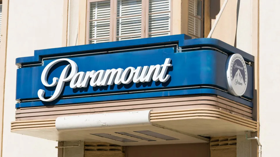 Paramount entra na corrida pela Warner Bros. com oferta superior à da Netflix