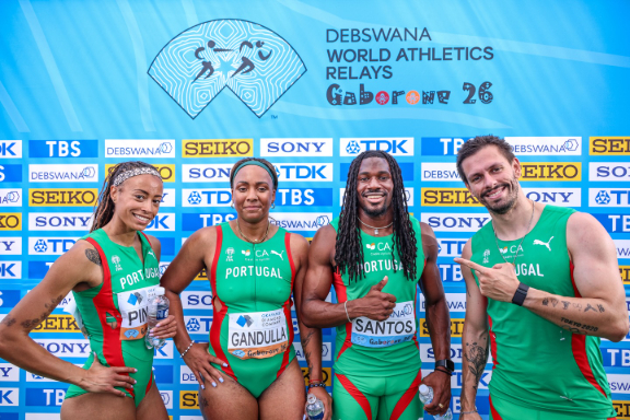 Portugal bate quatro recordes nacionais em Gaborone e qualifica todas as estafetas para Pequim 2027