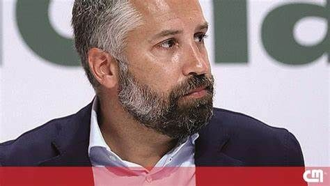 Slogan do PS Gera Controvérsia