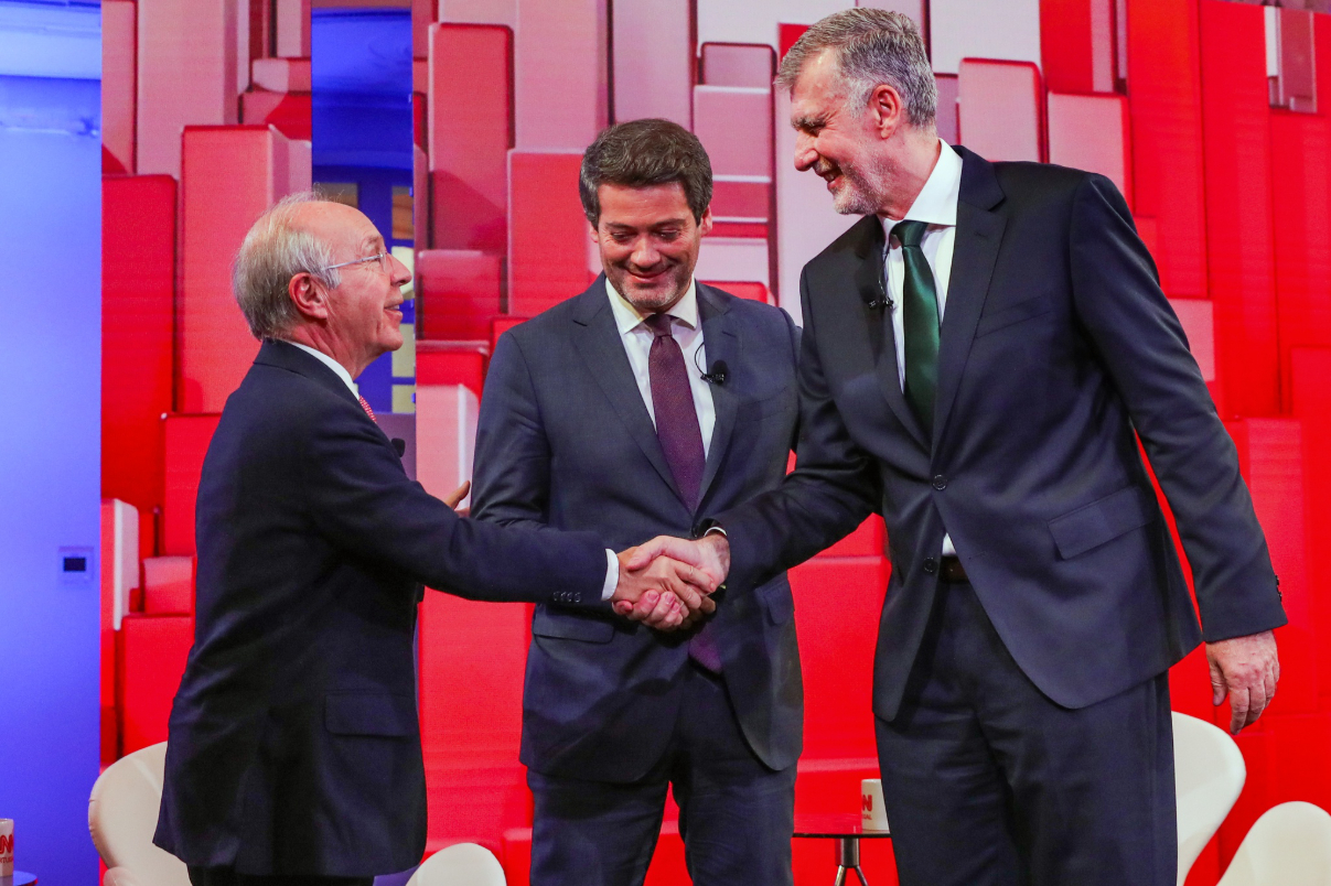 Sondagens Presidenciais 2026: Ventura e Gouveia Empatados na Frente, Esquerdas Distantes