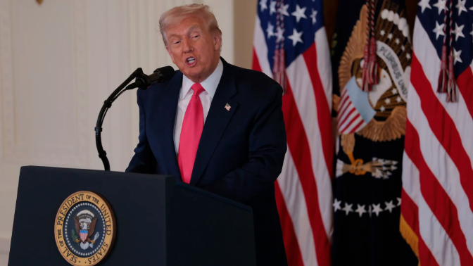 Trump Assina Lei para Libertar Todos os Arquivos Epstein: A Verdade Sobre os Democratas Vai Sair