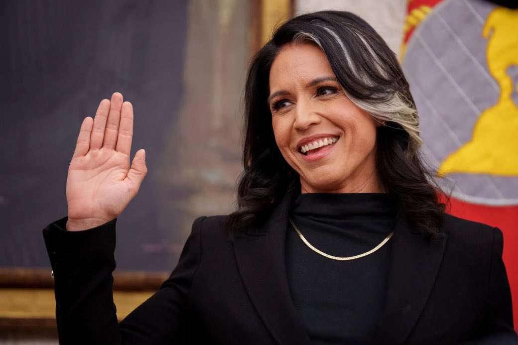 Tulsi Gabbard abandona chefia da inteligência dos EUA