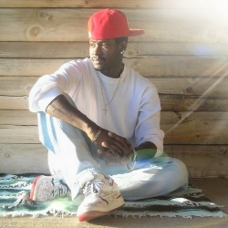 bottom profile image