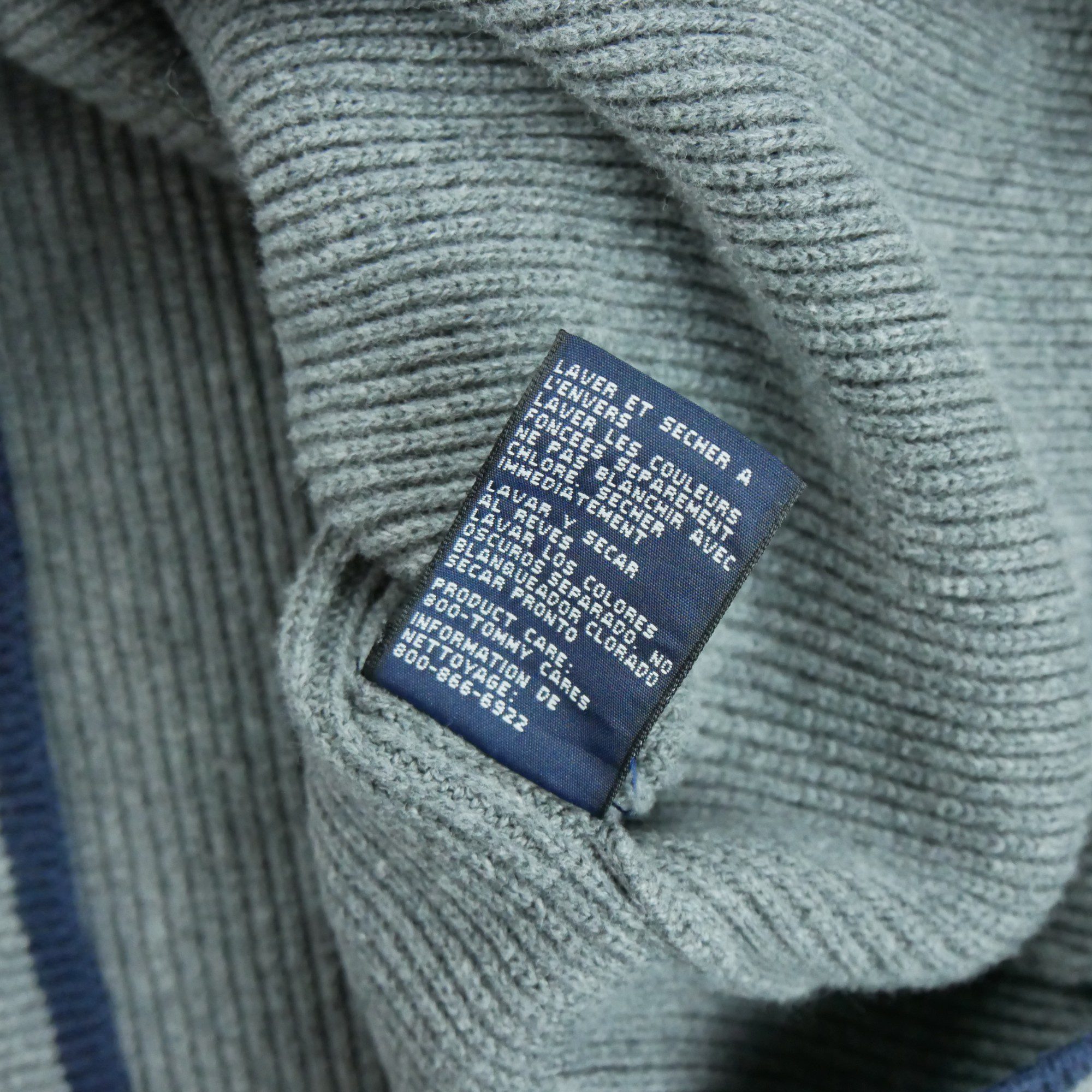Pull Tommy Hilfiger 10