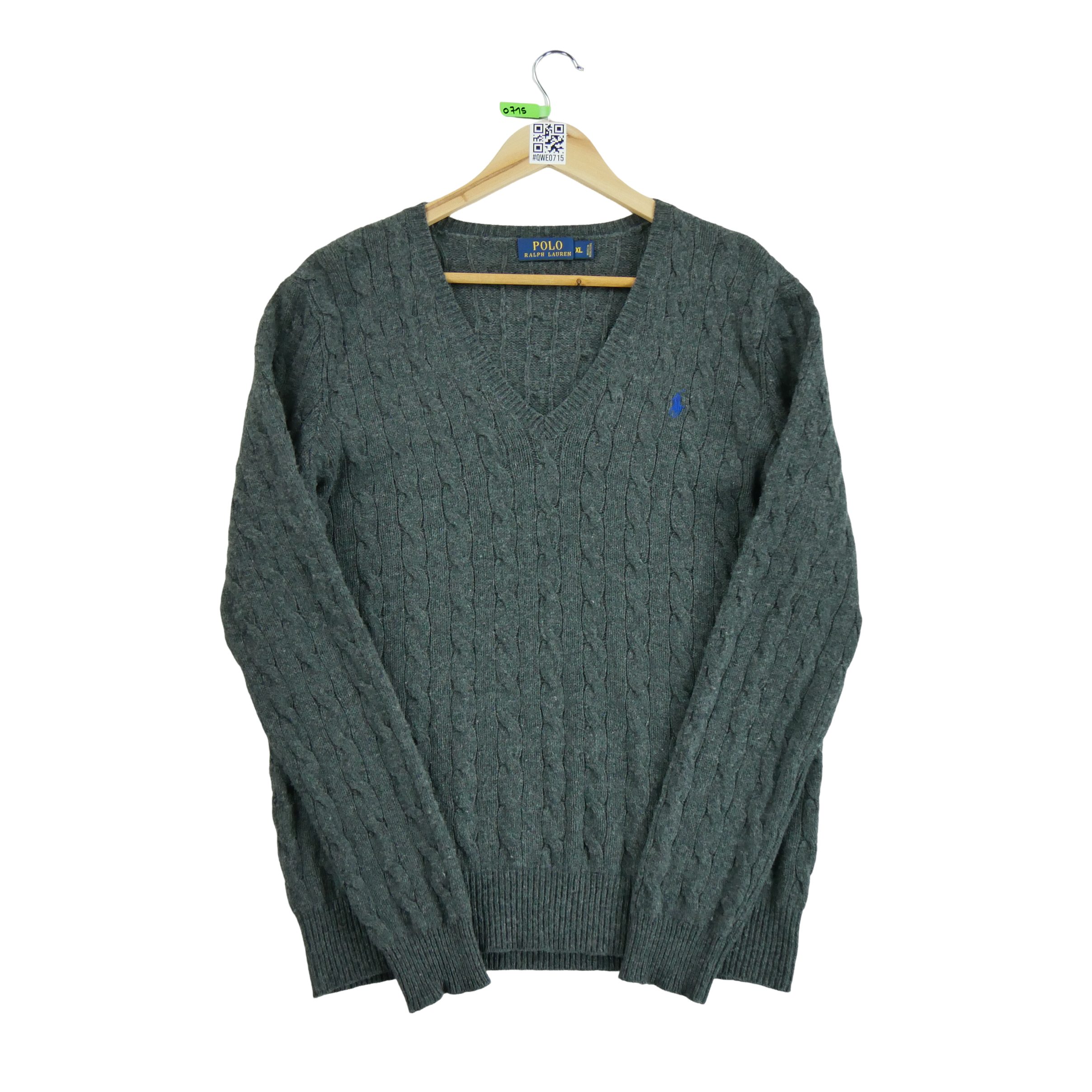 Pull Femme  en maille torsadée 1