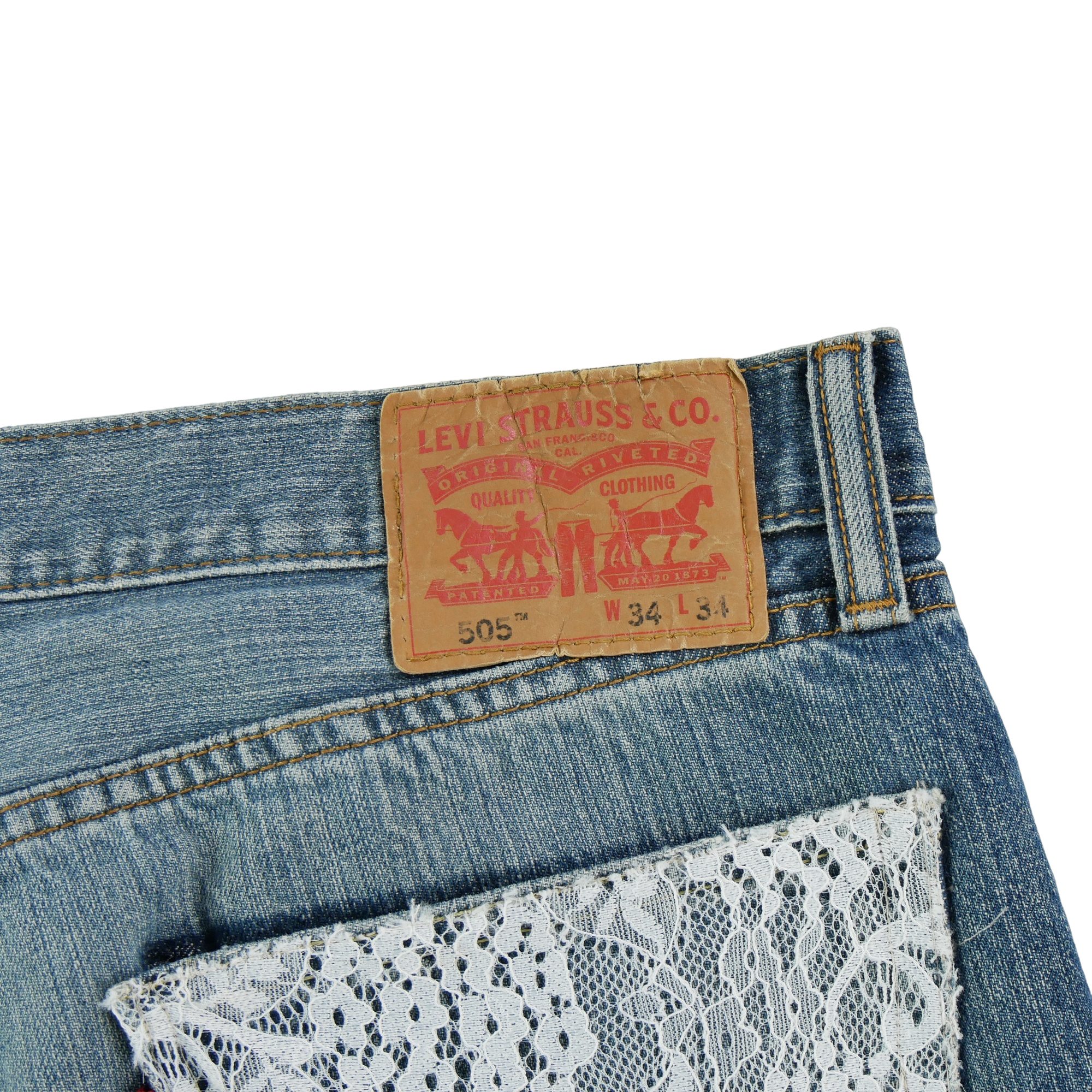Jean Femme dentelle upcycling 6