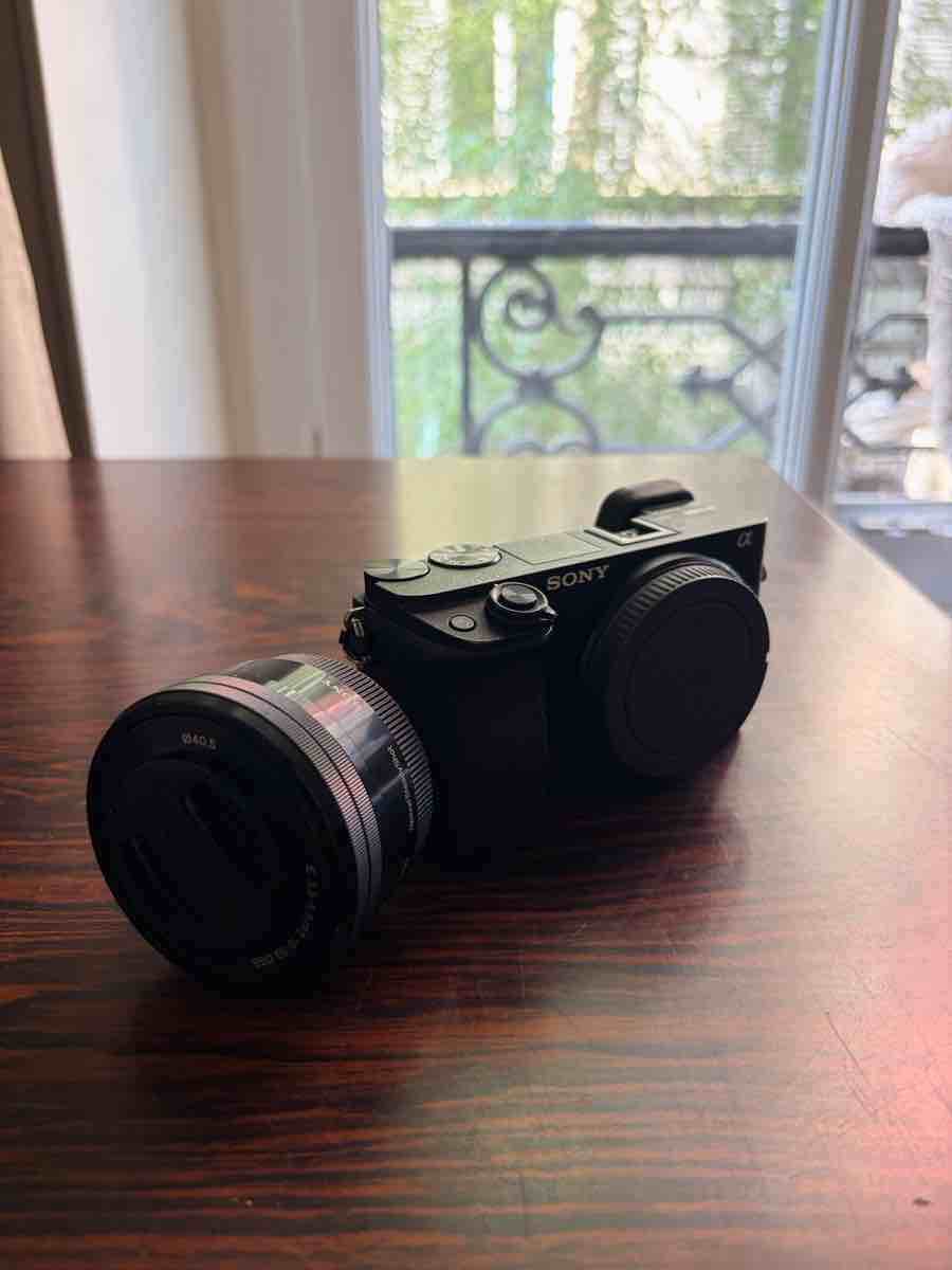 Sony A6300 + Objectif et garantie