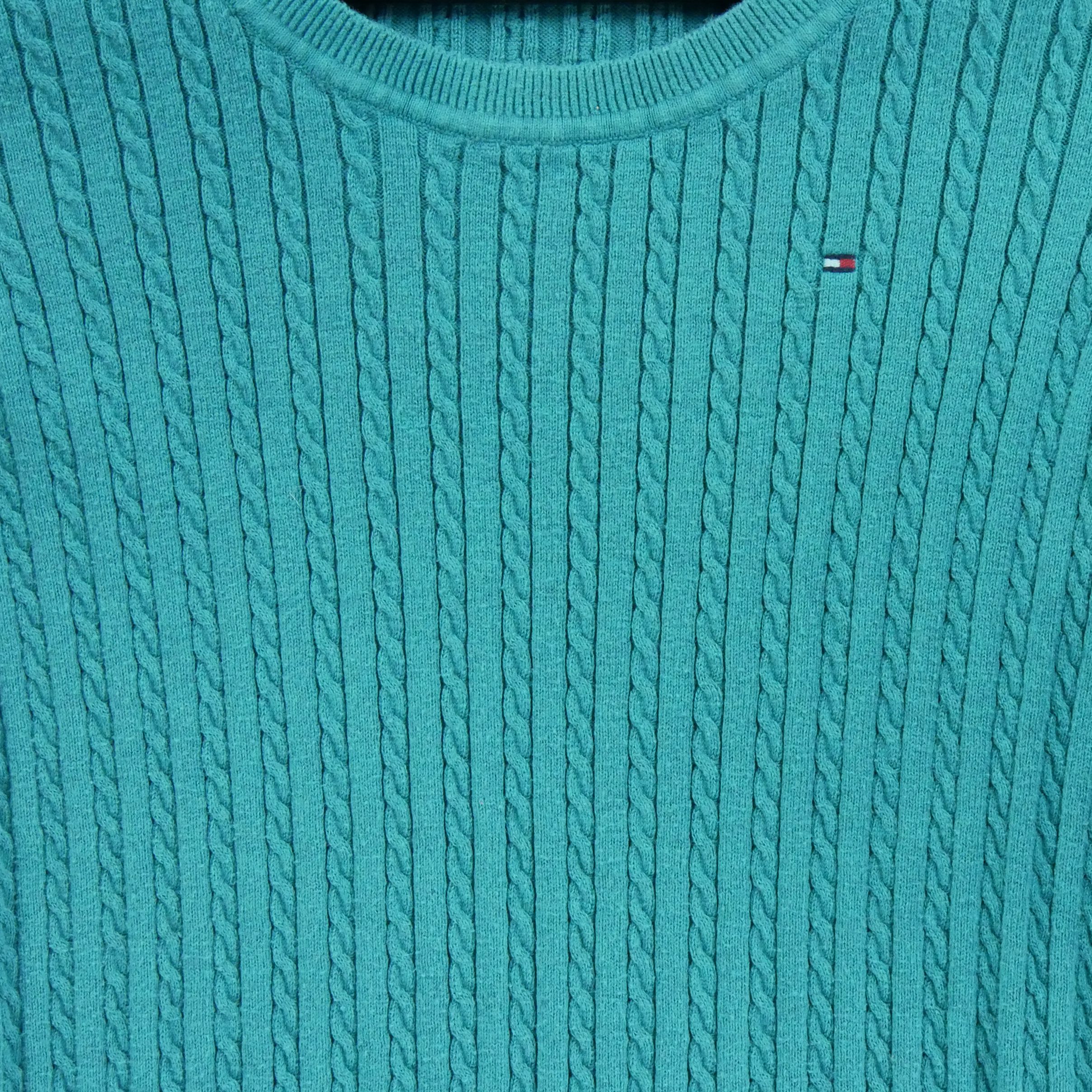 Pull Femme  en maille torsadée 4