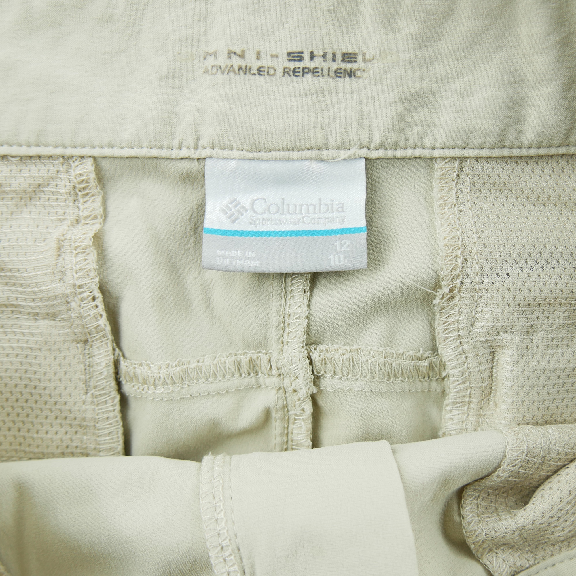 Short Femme  Omni-Shield Beige 6