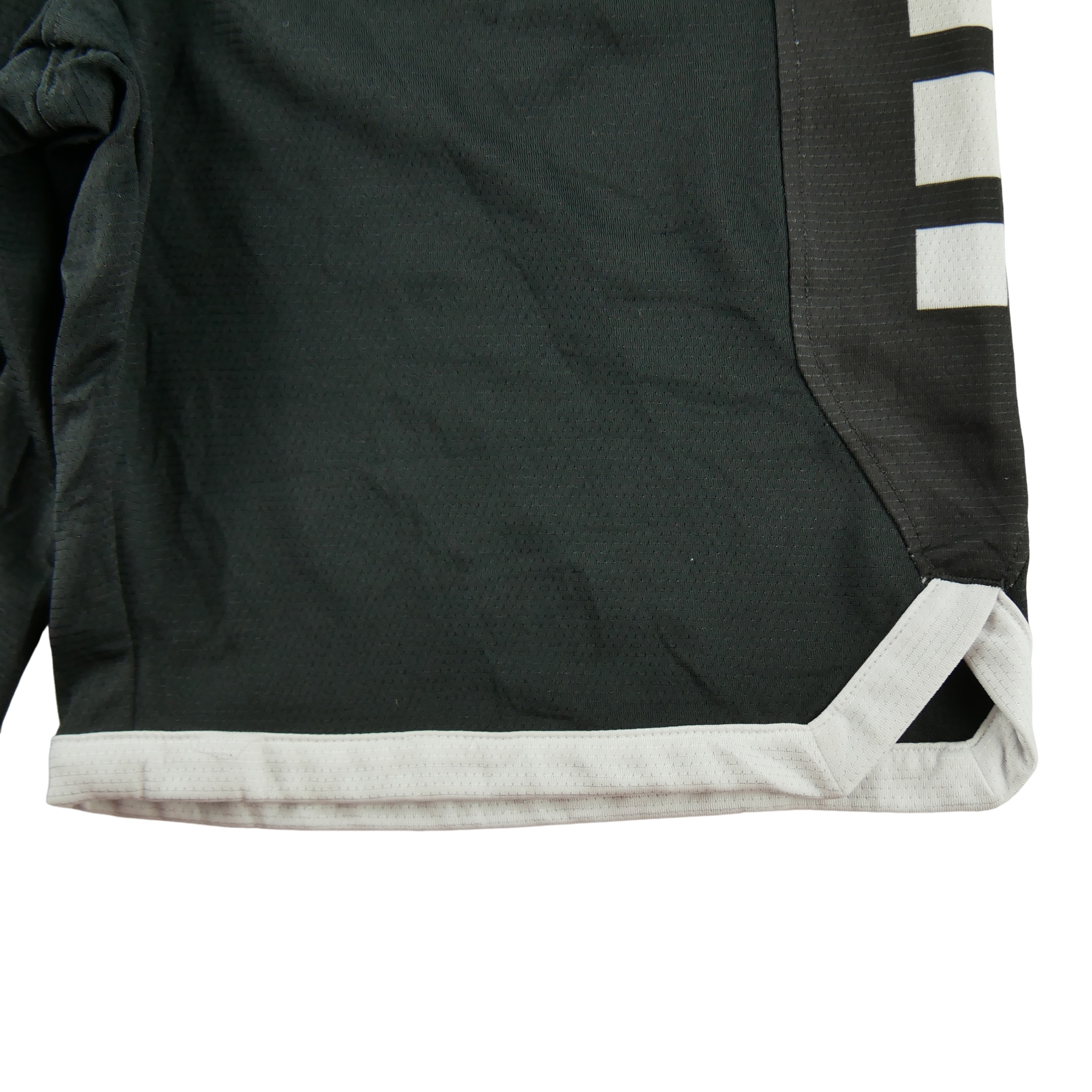 Short Homme  Basketball Noir 4