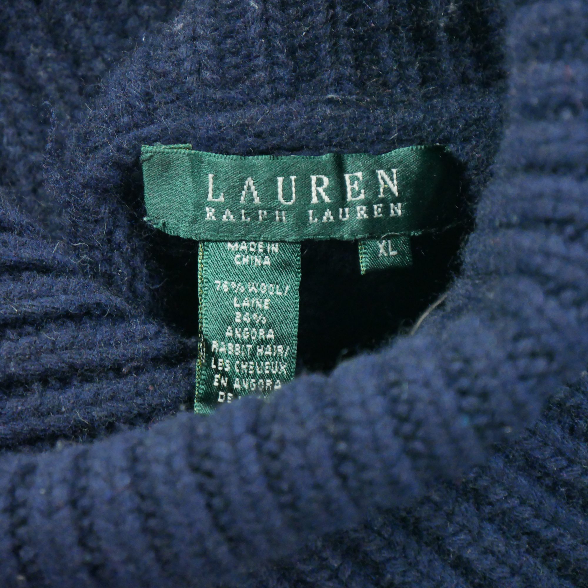 Pull Femme  en laine col roulé 4